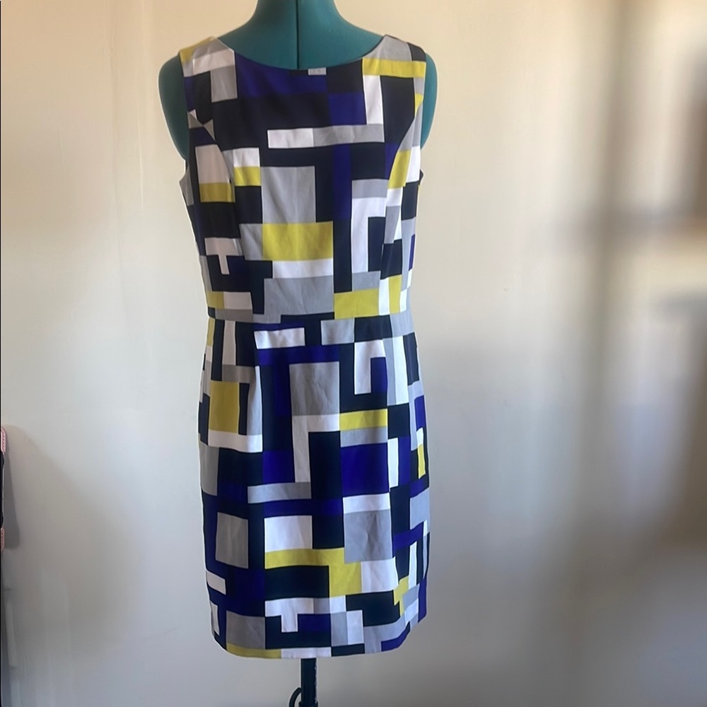 Banana Republic Blue and White Sheath Dress Sleeveless Scoop Neck